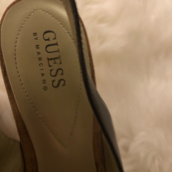 Chocolate brown GUESS wedge sandals wth a peep toe - Picture 5 of 8